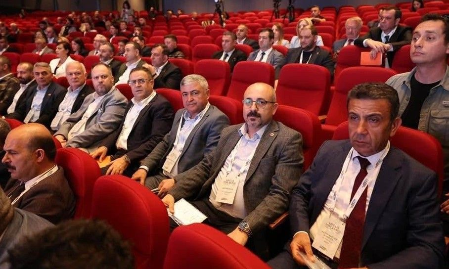 CHP Kocaeli'de Büyük Çatlak: Hürriyet ve Küçükkaya Arasında İpler Koptu