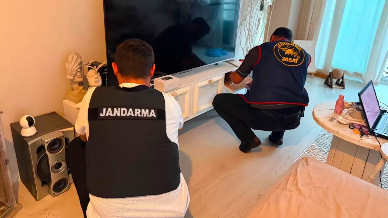 MİT'ten Dev Siber Operasyon: Kredi Kartı Çetesi Yakalandı