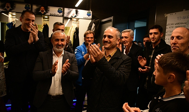 Çayırova Belediyesi Basketbolda Süper Lig Kapısını Sonuna Kadar Araladı